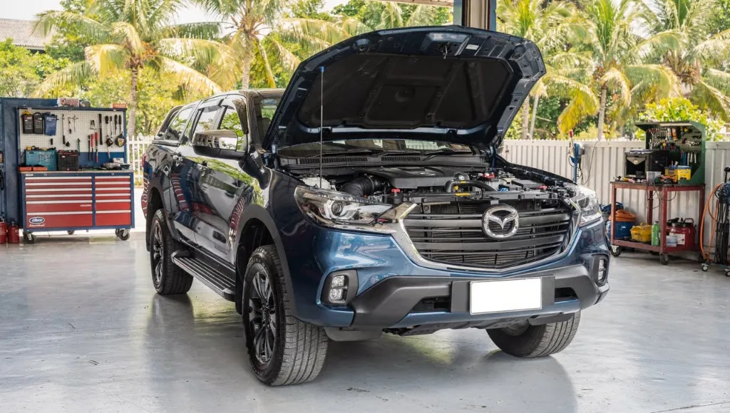 คู่มือเปลี่ยนแบตเตอรี่ Mazda BT-50 ทุกโฉม ภูเก็ต